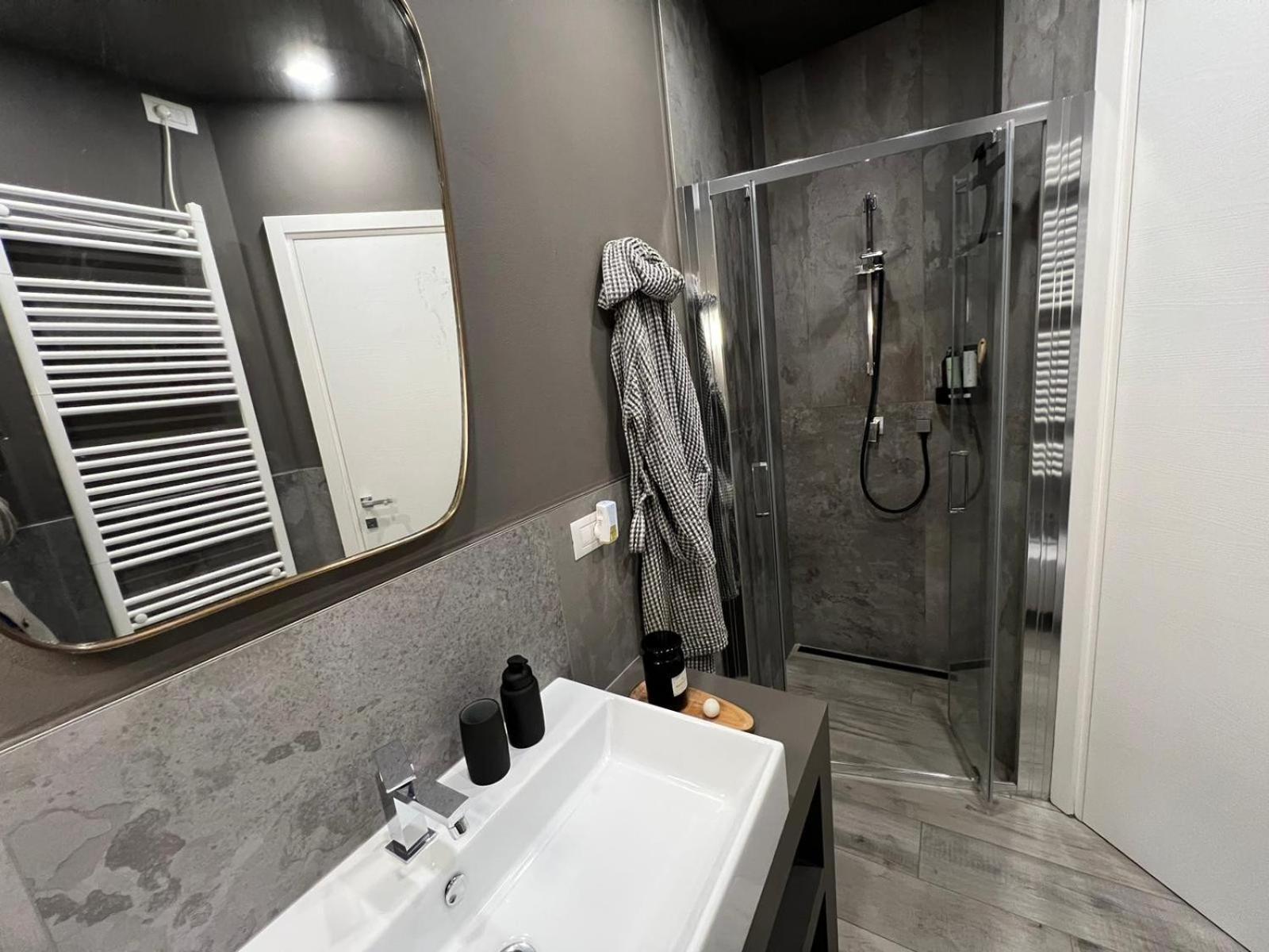 La Bollicina Boutique Apartment And Spa Вербания Экстерьер фото